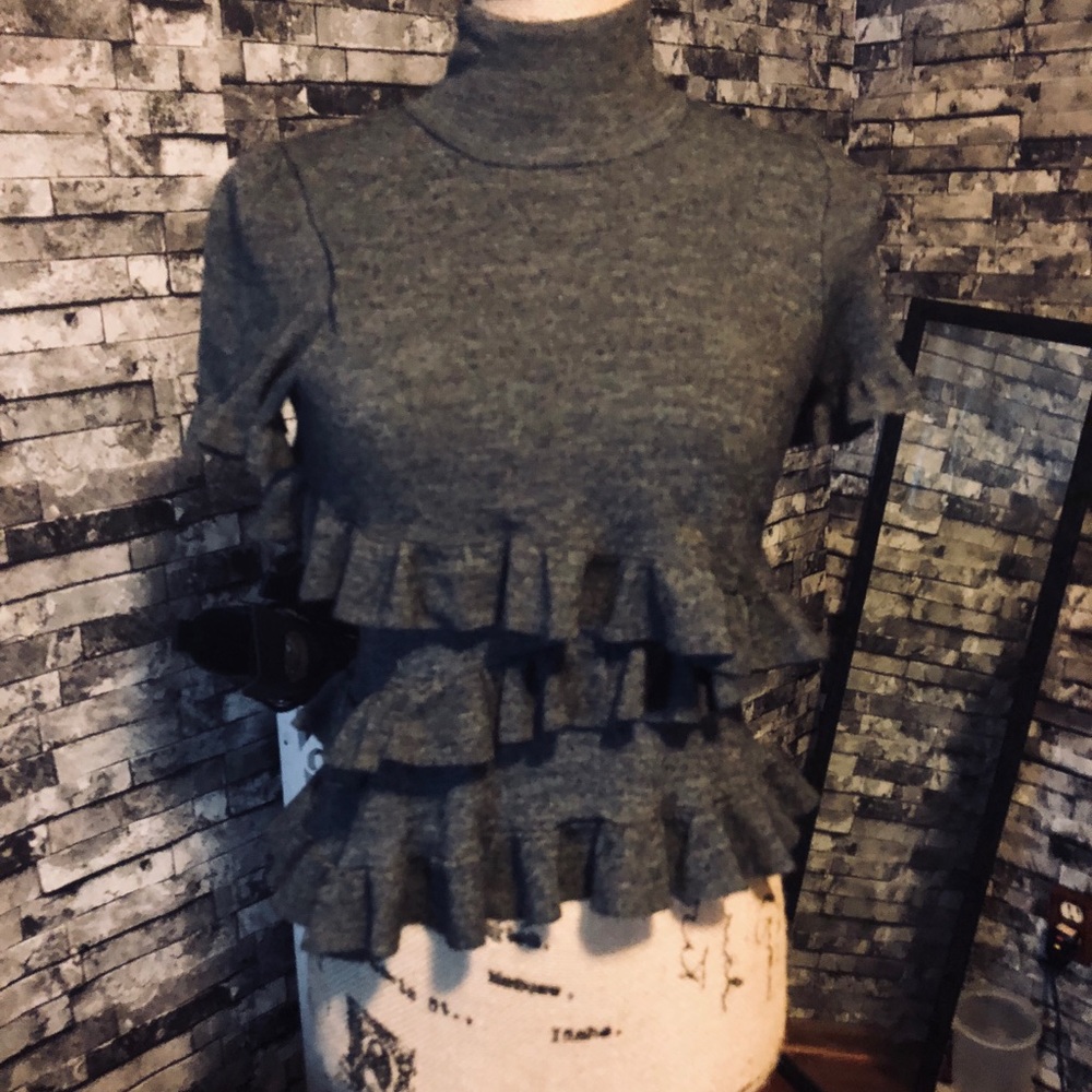 Grey moth Anthropology frills crop top